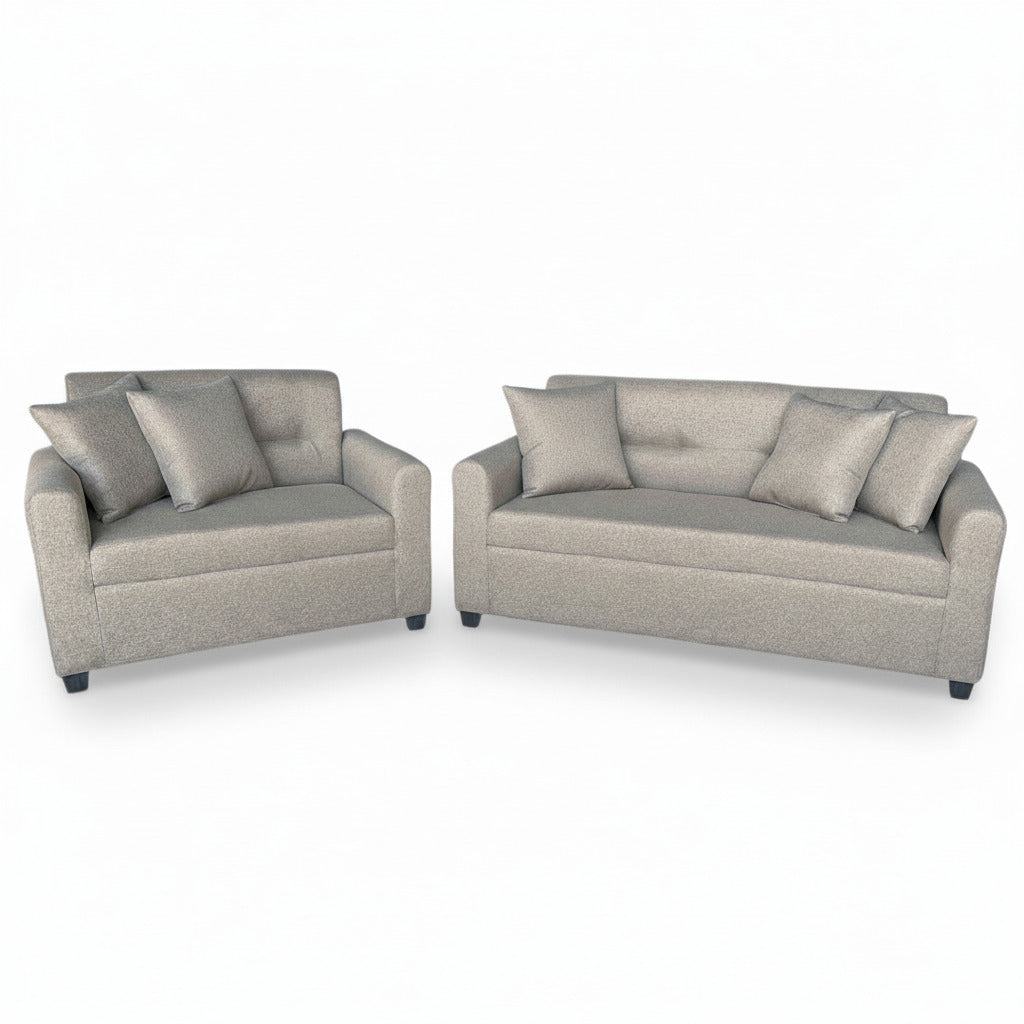 3-seater sofa in light gray fabric with three back cushions and armrests